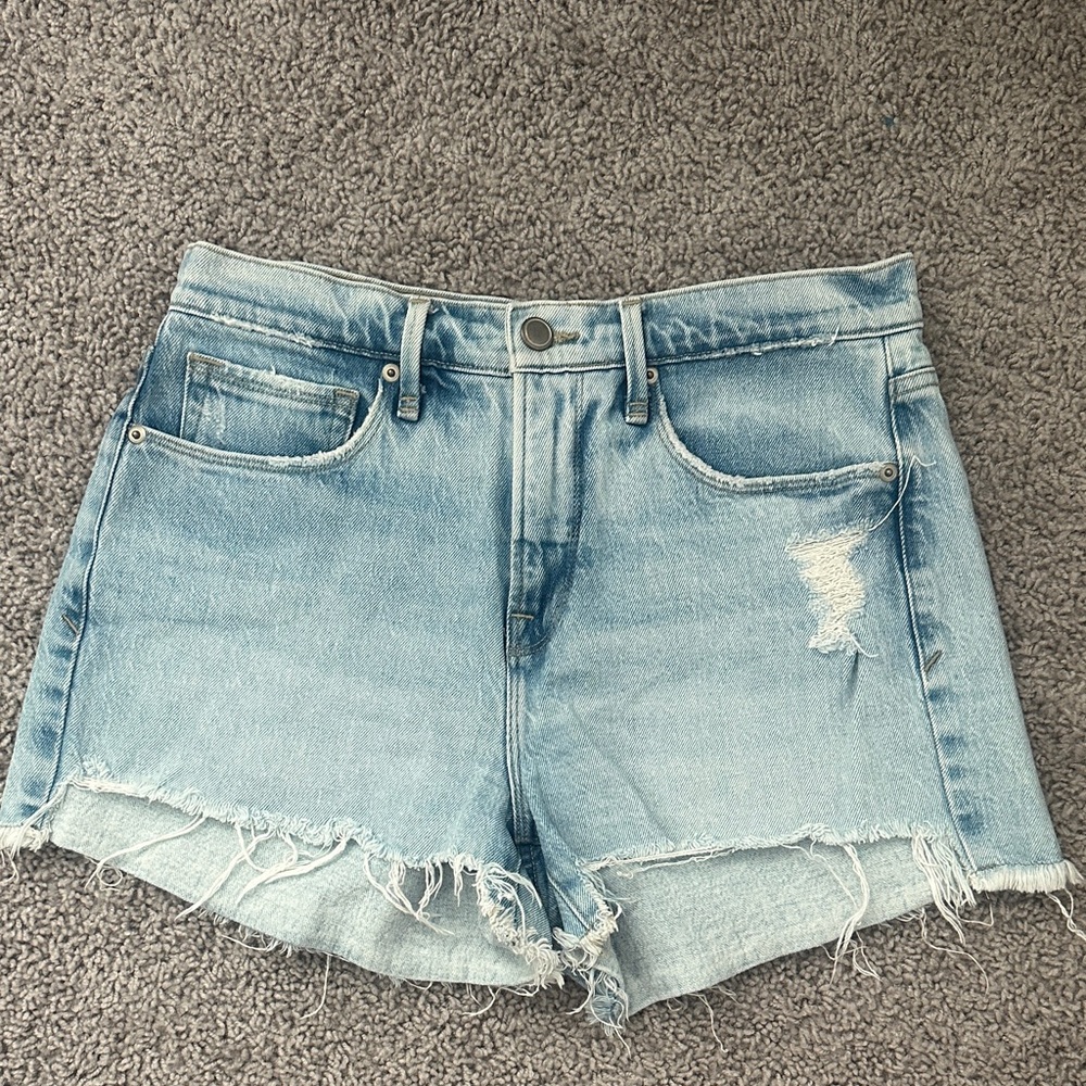 Good American Cut Off Shorts